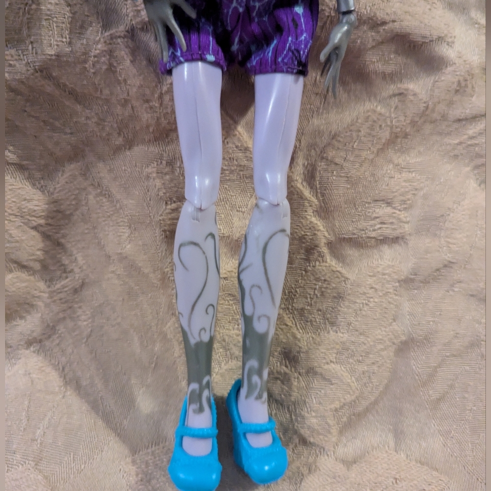 Monster High G1 Twyla Coffin Bean Doll Mattel First Edition Retired - Picture 4 of 7